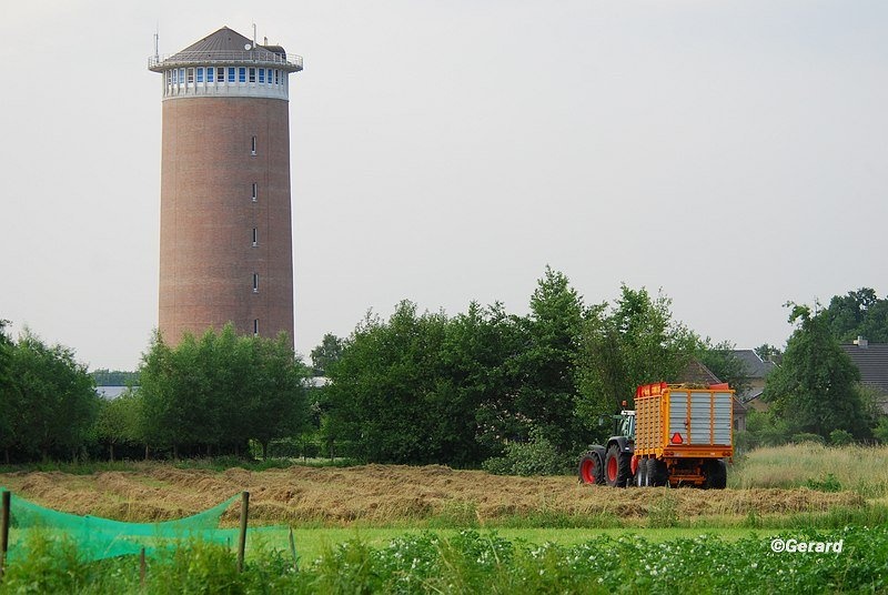 Hooien in de Achterhoek.JPG - Hooien in de Achterhoek